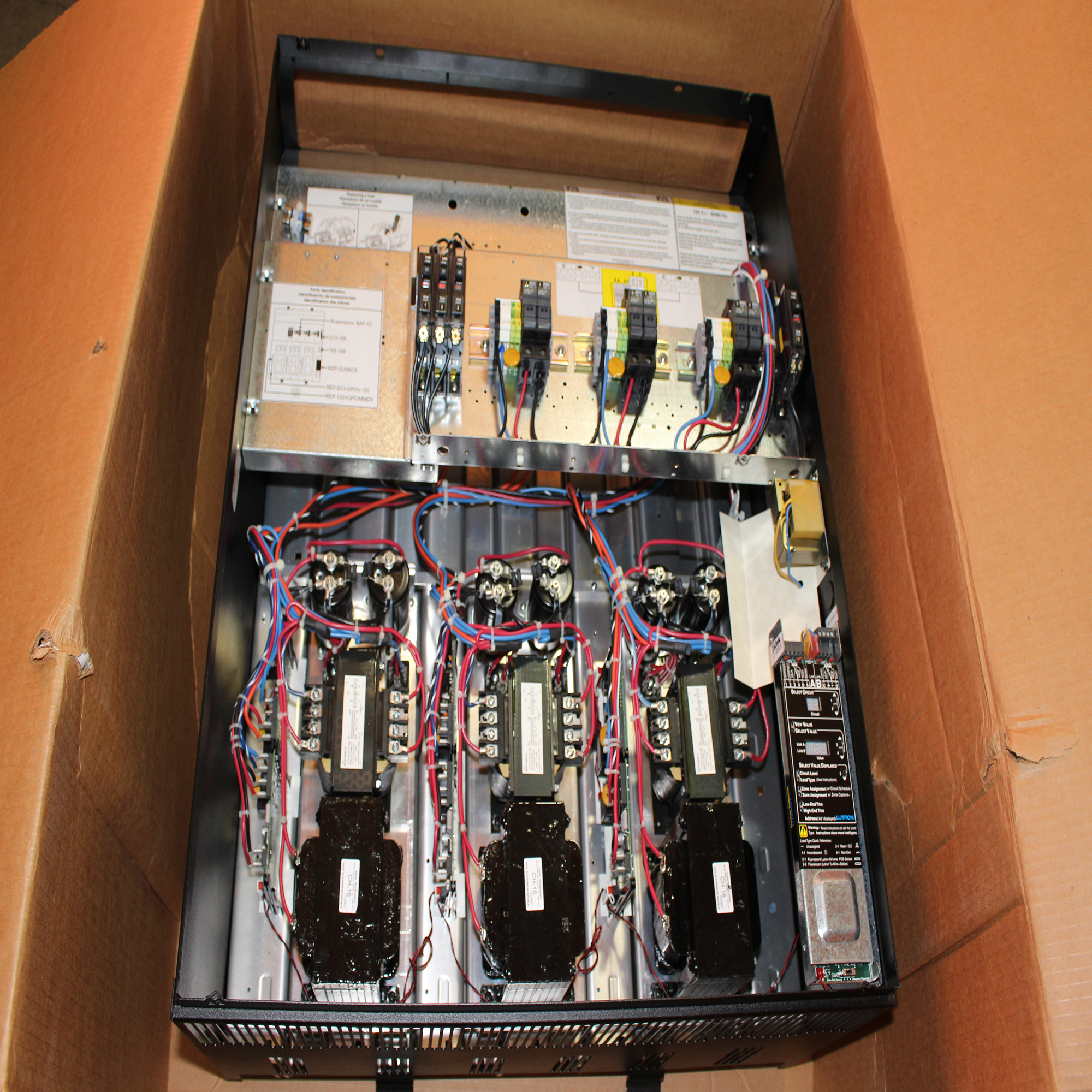 LUTRON DCI31202M20 DCI GRAFIK EYE DIMMING PANEL, MRI GRADE, 3 MODULE