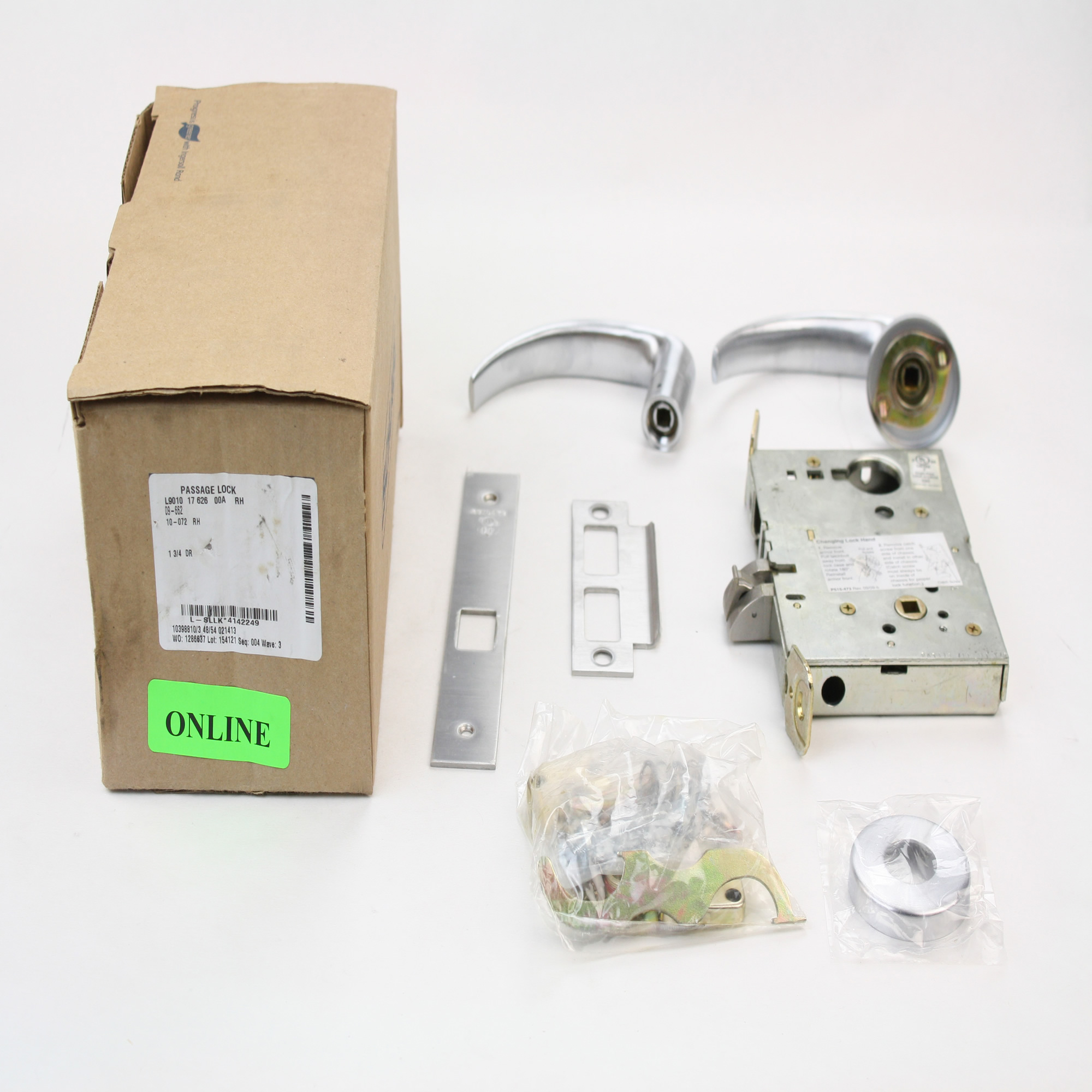 SCHLAGE L9010 17 626 00A RH SATIN CHROME PASSAGE LATCH DOOR HANDLE LOCK SET