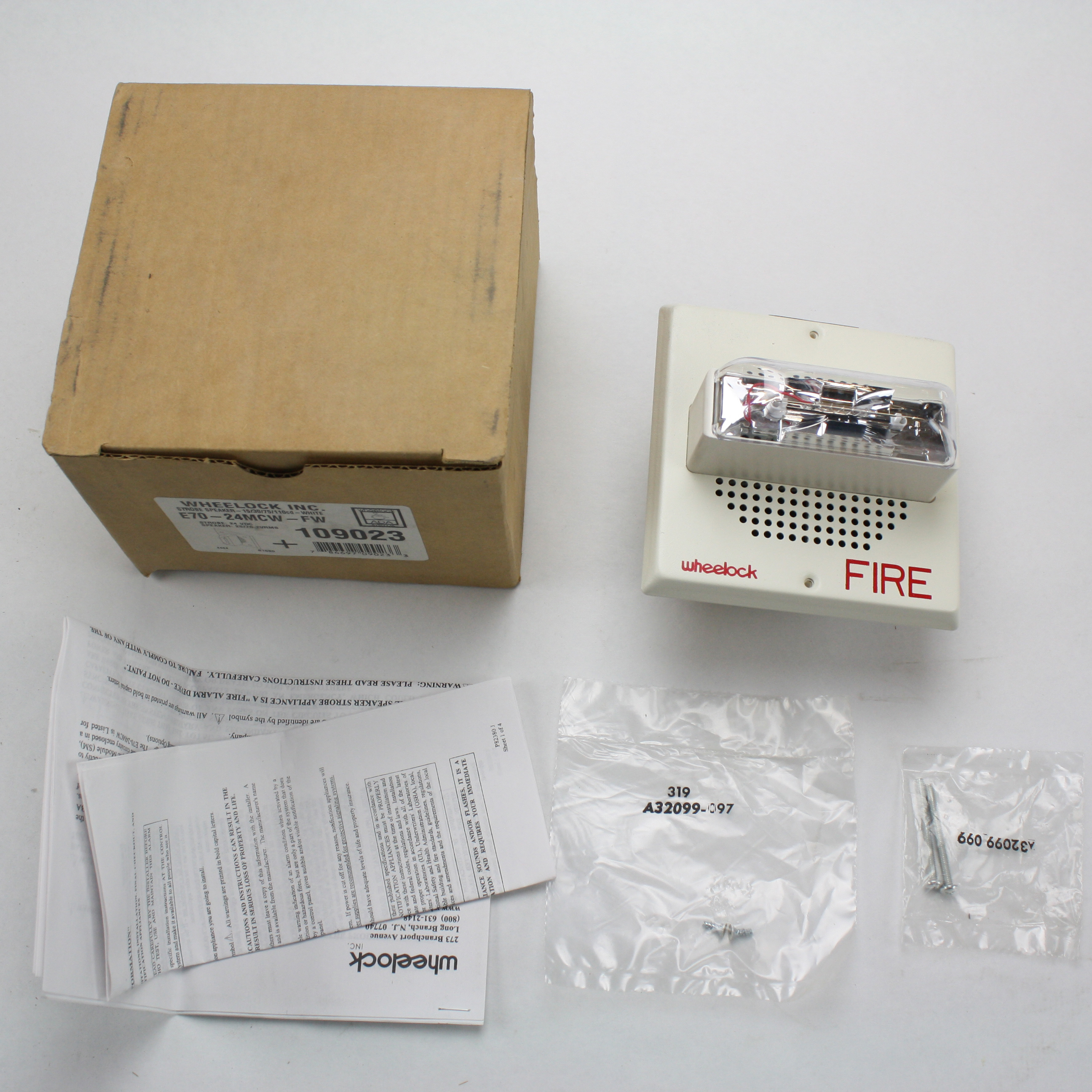 WHEELOCK E7024MCWFW WHITE WALL MOUNT FIRE ALARM SIGNAL SPEAKER STROBE